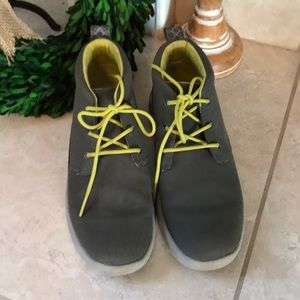 UGG Gray Light Weight Lace Up Shoes